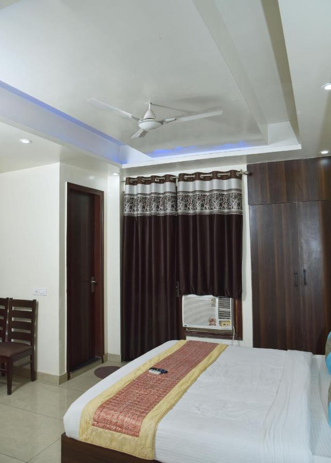 Hotel Classic Plaza At Delhi Airport New Delhi Extérieur photo