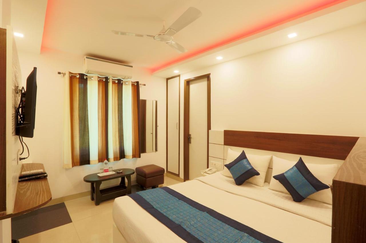 Hotel Classic Plaza At Delhi Airport New Delhi Extérieur photo
